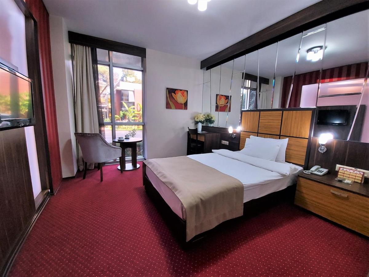 Cetinel Otel Adana Eksteriør bilde